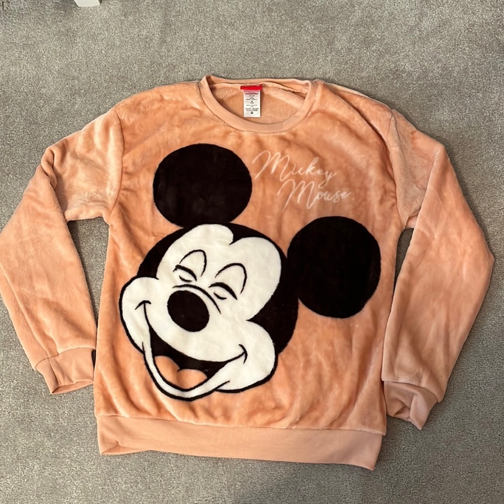 Extremely soft Mickey Mouse sweatshirt